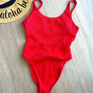 Sexy Hollister Red Highcut ribbed one piece 👙🌴
